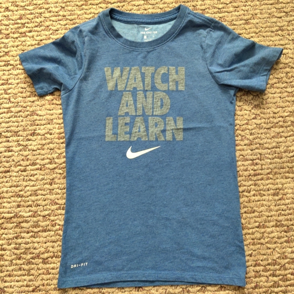 BUNDLE! Boy short sleeve tees (sz 6/7)